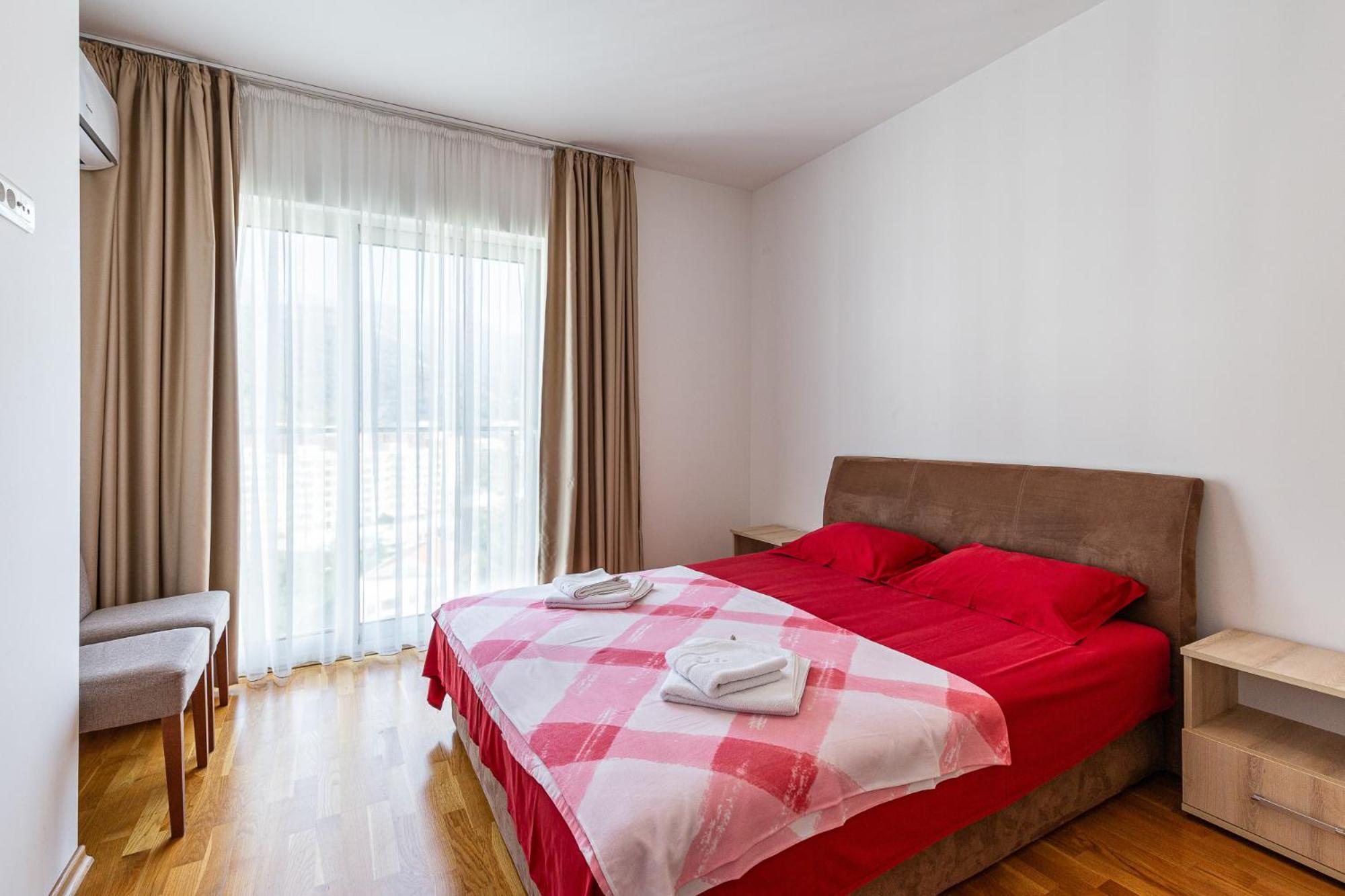 Sunny Side Wellness Resort & Spa Budva Exterior photo