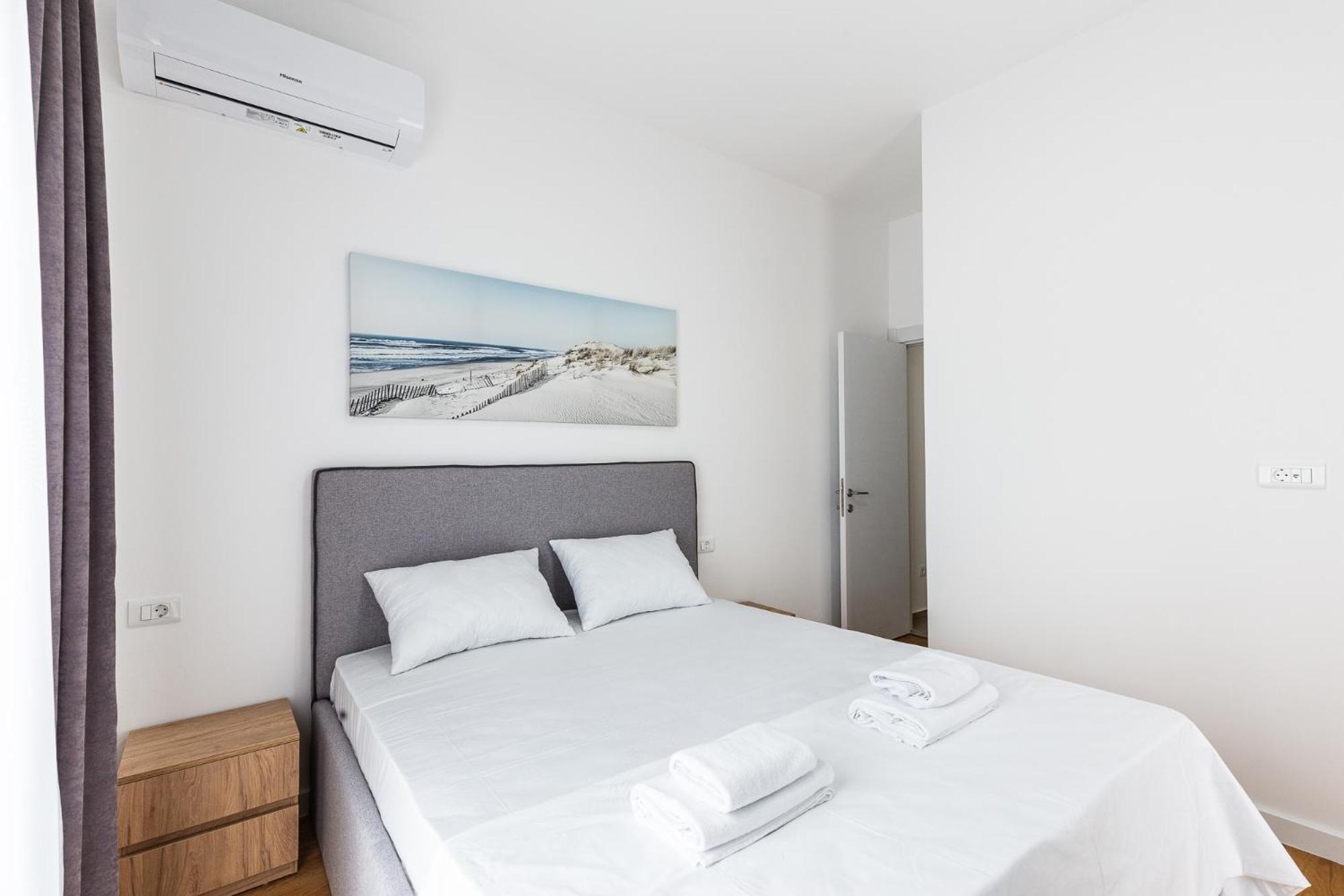 Sunny Side Wellness Resort & Spa Budva Exterior photo